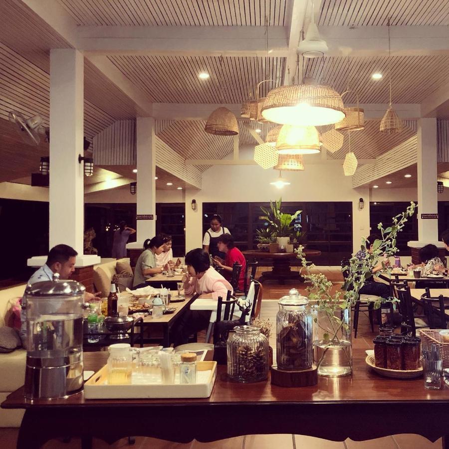 Korat Resort Hotel Nakhon Ratchasima Ngoại thất bức ảnh